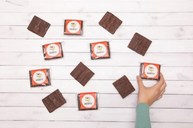 Gift Box of 12 Brownies