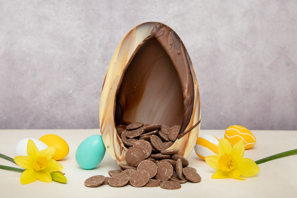 Marbled Chocolate Easter Egg